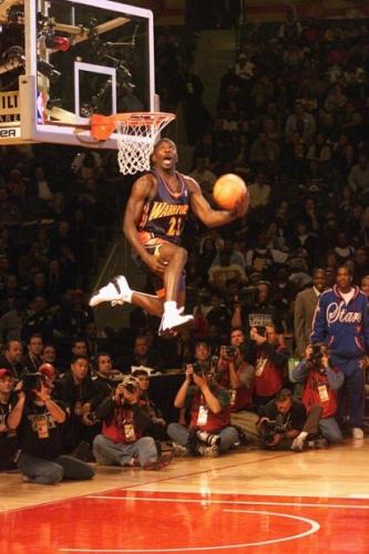 Fotografia de mil - Galeria Fotografica: baloncesto y mas - Foto: Jason Richardson Dunk contest \'03