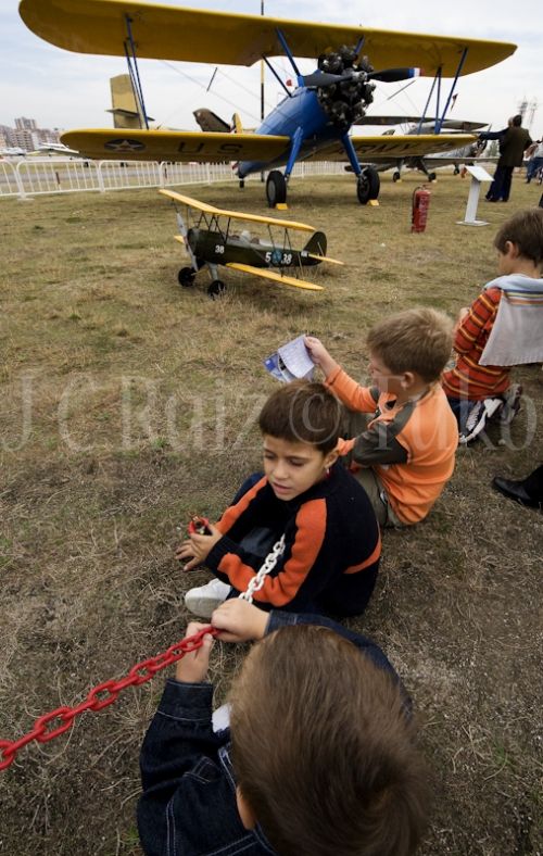 Fotografia de Tuko - Galeria Fotografica: Aviones - Foto: Pequeo y grande