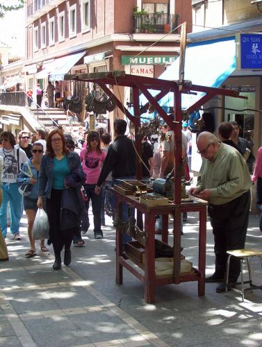 Fotografia de gustavo - Galeria Fotografica: Gente de Madrid - Foto: cerrajero del rastro