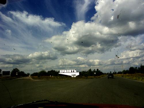Fotografia de jesus m. silva - Galeria Fotografica: Chernbil y alrededores - Foto: carretera de la central