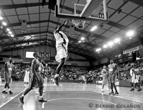Fotografia de SBGFOTOS - Galeria Fotografica: Baloncesto en Blanco y Negro - Foto: 