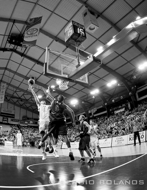 Fotografia de SBGFOTOS - Galeria Fotografica: Baloncesto en Blanco y Negro - Foto: 