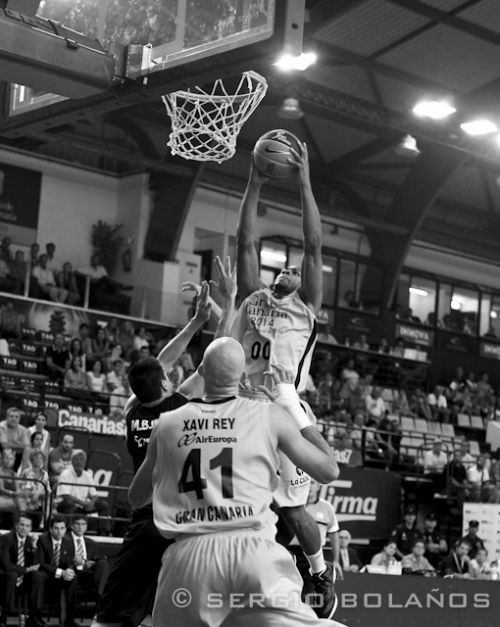 Fotografia de SBGFOTOS - Galeria Fotografica: Baloncesto en Blanco y Negro - Foto: 