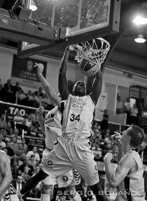 Fotografia de SBGFOTOS - Galeria Fotografica: Baloncesto en Blanco y Negro - Foto: 