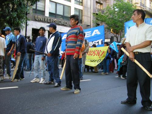 Fotografia de Sin Nombre - Galeria Fotografica: Marcha anti bush - Foto: Universidad de la calle