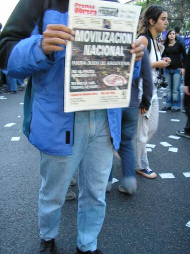 Fotografia de Sin Nombre - Galeria Fotografica: Marcha anti bush - Foto: Movilizacion Nacional
