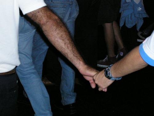 Fotografia de Sin Nombre - Galeria Fotografica: Marcha Cromagnon - Foto: La necesidad de tocarse