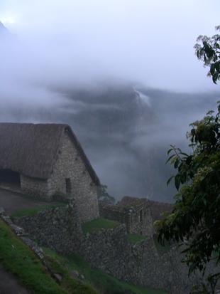 Fotografia de mondosiniestro - Galeria Fotografica: Peru 2006 - Foto: Nubosidad