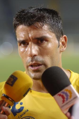 Fotografia de FotoMykel - Galeria Fotografica: FOTOGRAFIA DEPORTIVA - Foto: Siro Darino jugador argentino en las filas de la U