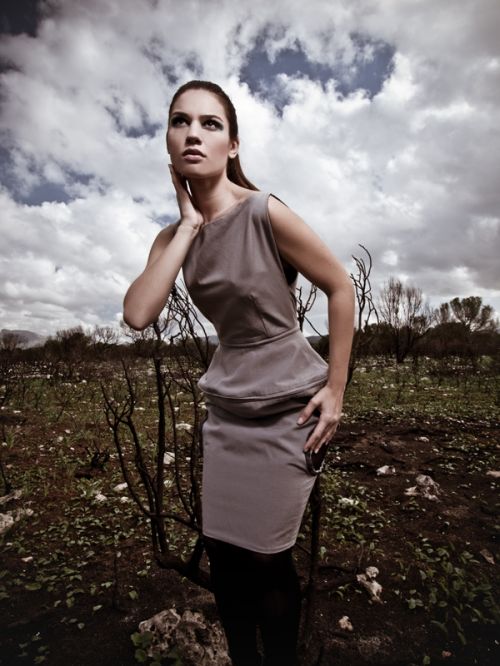 Fotografia de Carmen Bizarre - Galeria Fotografica: Editorial moda coleccin Victoria Gil 2010 - Foto: 