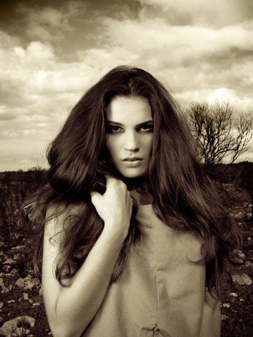 Fotografia de Carmen Bizarre - Galeria Fotografica: Editorial moda coleccin Victoria Gil 2010 - Foto: 