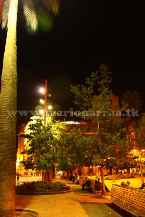 Fotografia de Mario Parra A. Fotograf�a y Edici�n Digital - Galeria Fotografica: Santiago - Foto: 