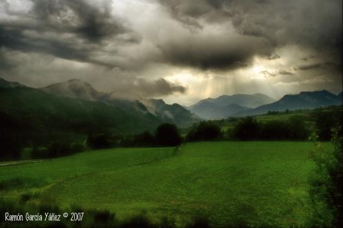 Fotografia de Yez - Galeria Fotografica: Soledades - Foto: Paz en la tierra.