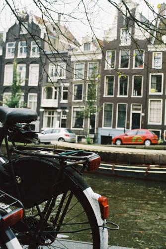 Fotografia de PAB - Galeria Fotografica: Viajando por Europa - Foto: Bici en Amsterdam