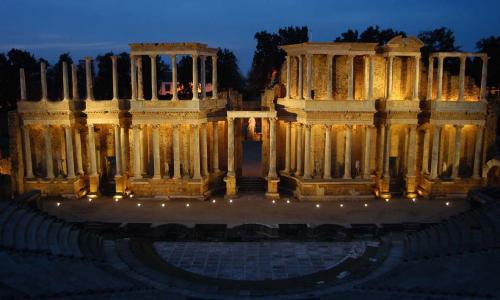 Fotografia de jmromero - Galeria Fotografica: arqueologia - Foto: teatro romano de merida
