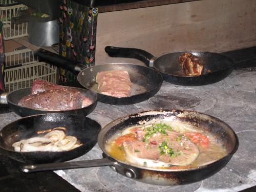 Fotografia de Pablo ecoB - Galeria Fotografica: A Chia! Andr�s, carne de res... - Foto: 