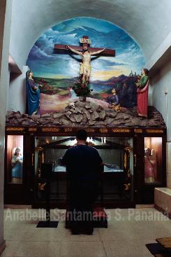 Fotografia de Annie - Galeria Fotografica: Panam Colonial - Foto: A los pies del Seor