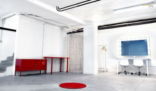 Fotografia de FotoSessionsEstudio - Galeria Fotografica: nuestro ESTUDIO - Foto: taquilla,camerino,maquillaje y peluquera