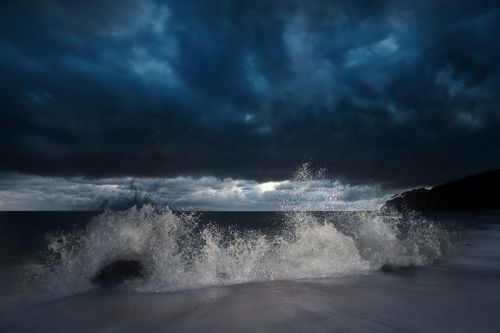 Fotografia de Jordi Gallego - Galeria Fotografica: Nocturnas - Foto: Golpe de mar. 