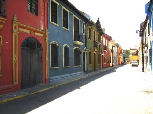 Fotografia de urbanum - Galeria Fotografica: urbano-artistica - Foto: calle de colores