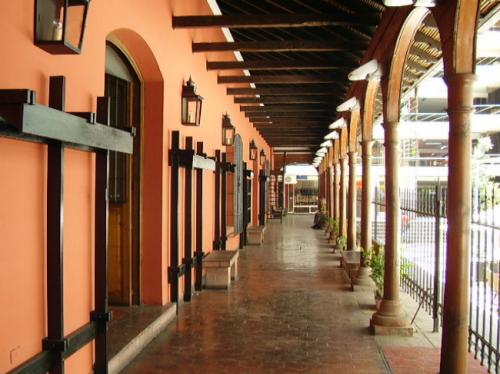 Fotografia de urbanum - Galeria Fotografica: urbano-artistica - Foto: corredoe colonial