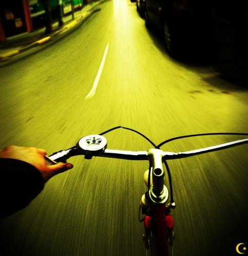 Fotografia de xavieres - Galeria Fotografica: PEOPLEARESTRANGE.* - Foto: CAMINOSINRUMBOFIJO....