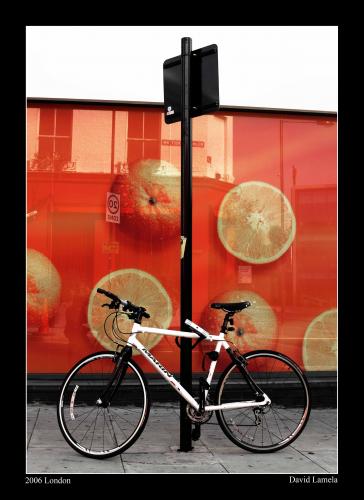 Fotografia de Catonmoon - Galeria Fotografica: Urbana - Foto: 	Bicicleta & Naranjas							