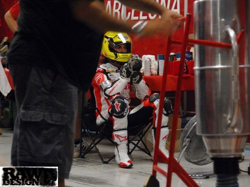 Fotografia de Rawdesign - Galeria Fotografica: 24 horas de motociclismo Montmel 09 - Foto: 