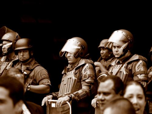 Fotografia de Fernando - Galeria Fotografica: Manifestaciones en Venezuela - Foto: Fuerzas de seguridad