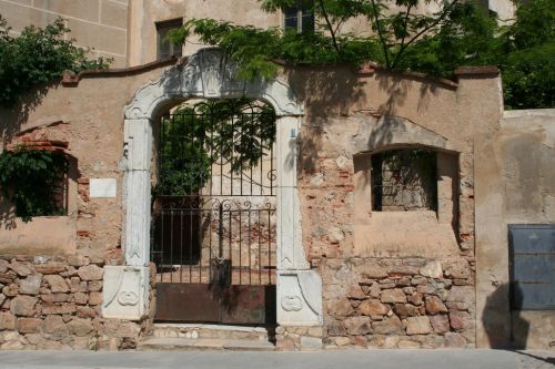 Fotografia de M Mercedes Lpez Ordiales - Galeria Fotografica: Puertas y Ventanas - Foto: La Galera