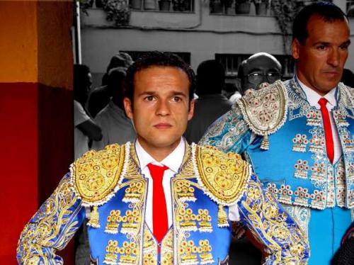 Fotografia de amoralesc - Galeria Fotografica: MIX - Foto: torero mix