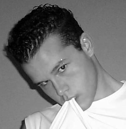 Fotografia de er_Peke - Galeria Fotografica: eR PeKe - Foto: peke_mordiendo