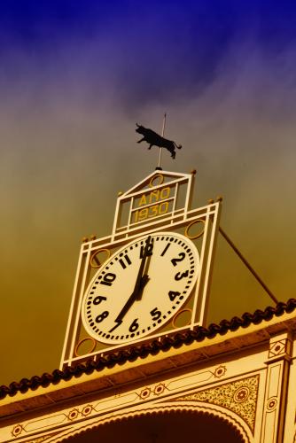 Fotografia de Valentn - Galeria Fotografica: Tauromaquia - Foto: Reloj de Las Ventas								