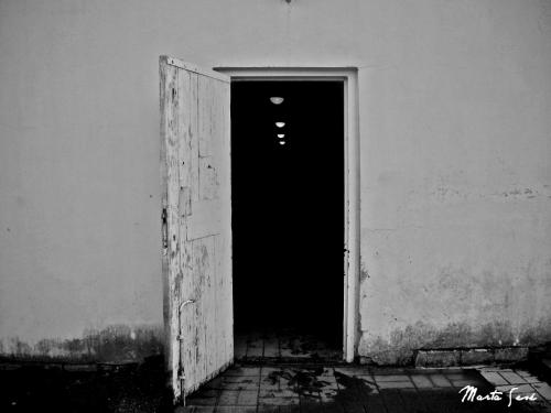 Fotografia de Marta Ses Fuentes - Galeria Fotografica: Quitando color... - Foto: Entrando en la oscuridad