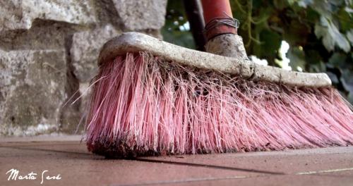 Fotografia de Marta Ses Fuentes - Galeria Fotografica: Transmitiendo sensaciones - Foto: Barriendo recuerdos