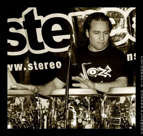 Fotografia de Susana Alzamora - Galeria Fotografica: Artistas - Foto: Dwight Muskita