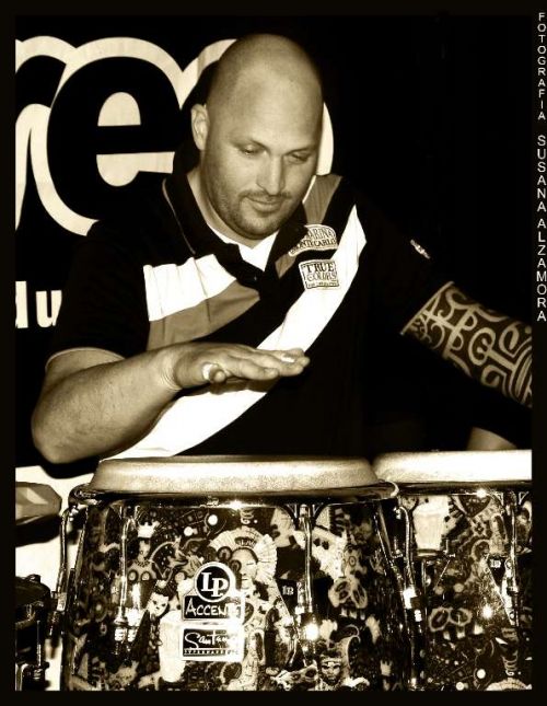 Fotografia de Susana Alzamora - Galeria Fotografica: Artistas - Foto: MAtin Verdonk