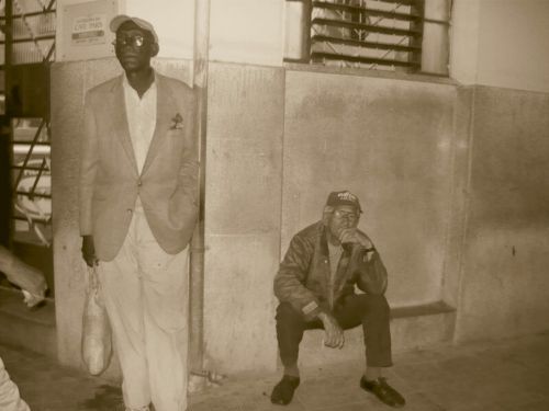 Fotografia de JORGE SALIM - Galeria Fotografica: CASUALES - Foto: LA HABANA, DESESPERANZA