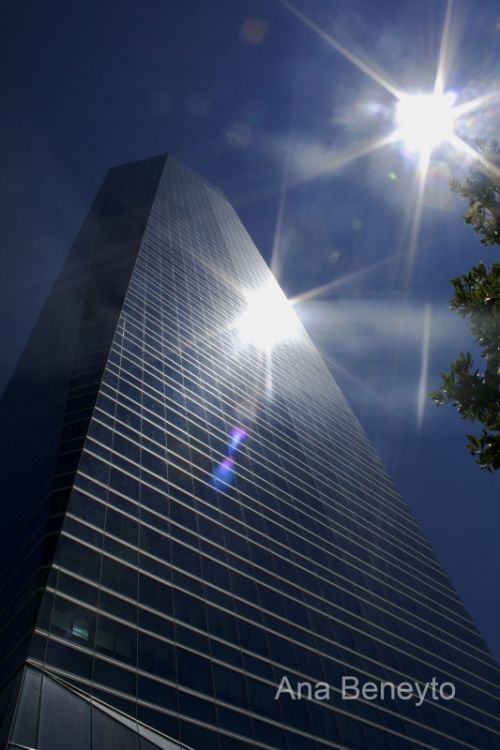 Fotografia de Ana Beneyto - Galeria Fotografica: Ana Beneyto - Foto: Cuatro Torres - Madrid