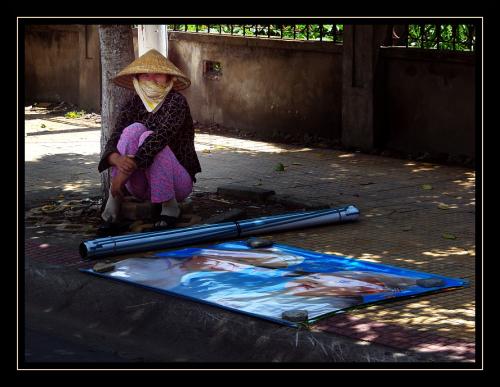 Fotografia de ryu - Galeria Fotografica: Vietnam - Foto: Vendedora Ambulante