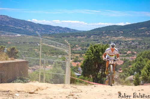 Fotografia de Roberto Bolaos - Galeria Fotografica: Cto. Espaa MTB 2011 - Foto: 