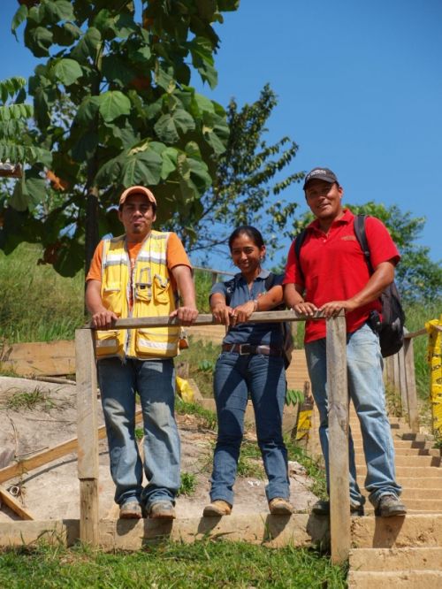 Fotografia de Hctor Coln Aguilar - Galeria Fotografica: Gente - Foto: Ingenieros