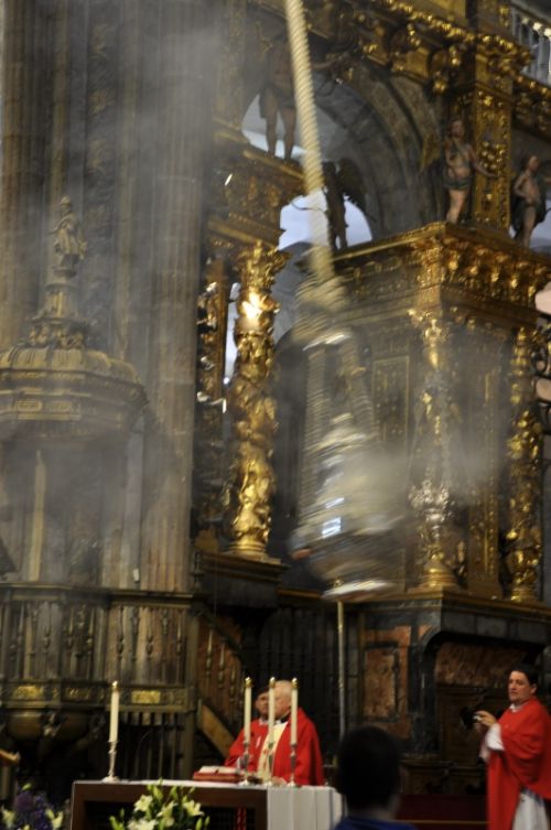 Fotografia de El Fotografo Loco - Galeria Fotografica: Ciudades y Pueblos - Foto: Botafumeiro