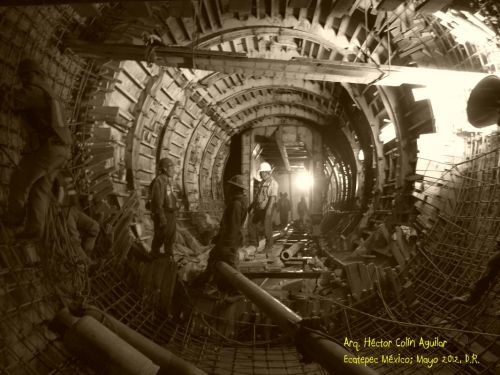 Fotografia de Hctor Coln Aguilar - Galeria Fotografica: Gente y Lugares - Foto: 75m. de Profundidad