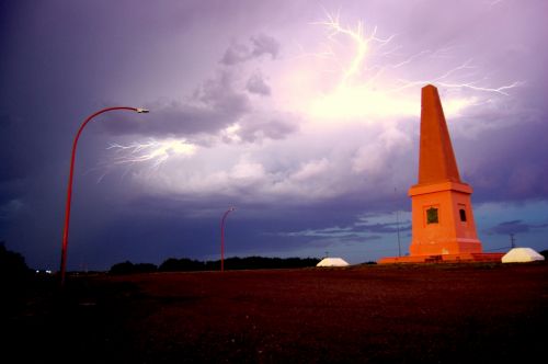 Fotografia de yaddok - Galeria Fotografica: paisajes de viedma - Foto: destellos al atardecer
