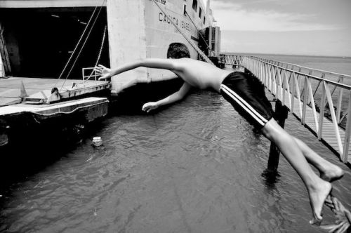 Fotografia de yarumphotos - Galeria Fotografica: Margarita  - Foto: Buscando la moneda