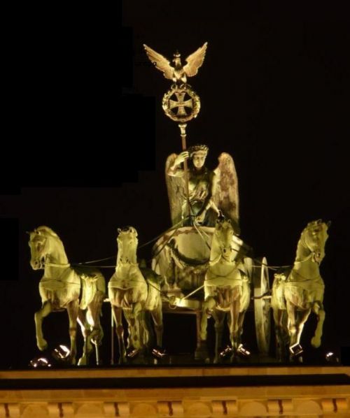 Fotografia de Boristofeles - Galeria Fotografica: Nature - Foto: Alemania - La puerta de Brandemburgo (desde el fre