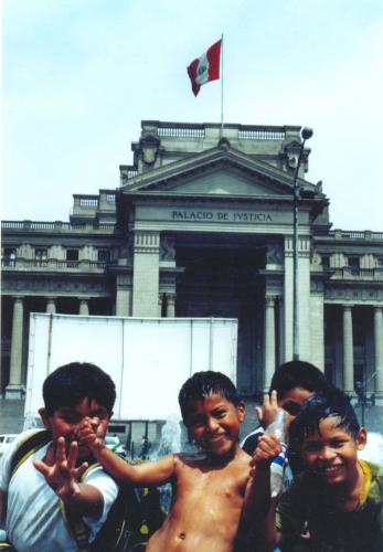 Fotografia de Fernando Peru - Galeria Fotografica: Lima/Huancayo - Foto: Escolares.