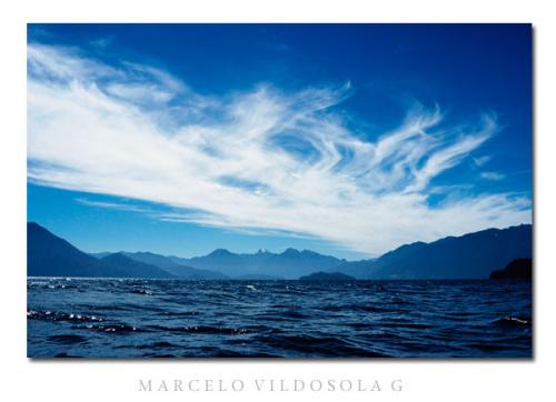 Fotografia de Vildsola Garrig Fotgrafia - Galeria Fotografica: Calendario 2009 - Foto: Lago Todo Los Santos