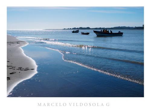 Fotografia de Vildsola Garrig Fotgrafia - Galeria Fotografica: Calendario 2009 - Foto: Desembocadura Ro Maule